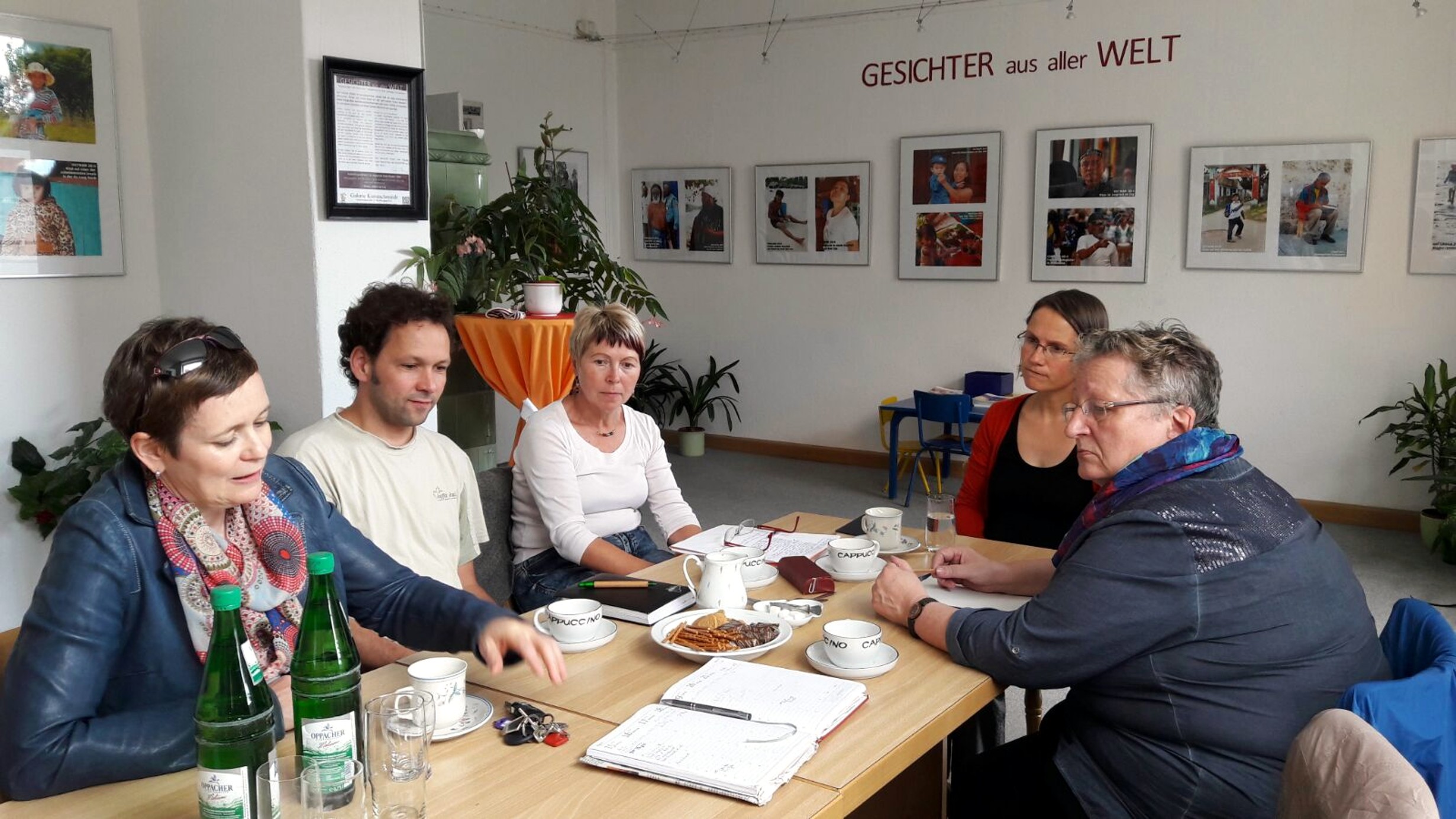 Die Fraktion DIE LINKE. im Kreistag Görlitz zum Informationsgespräch im Glasmuseum Weißwasser